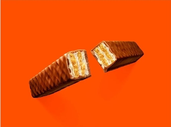 REESE'S STICKS Milk Chocolate Peanut Butter Wafer King Size, Candy Packs, 3 oz