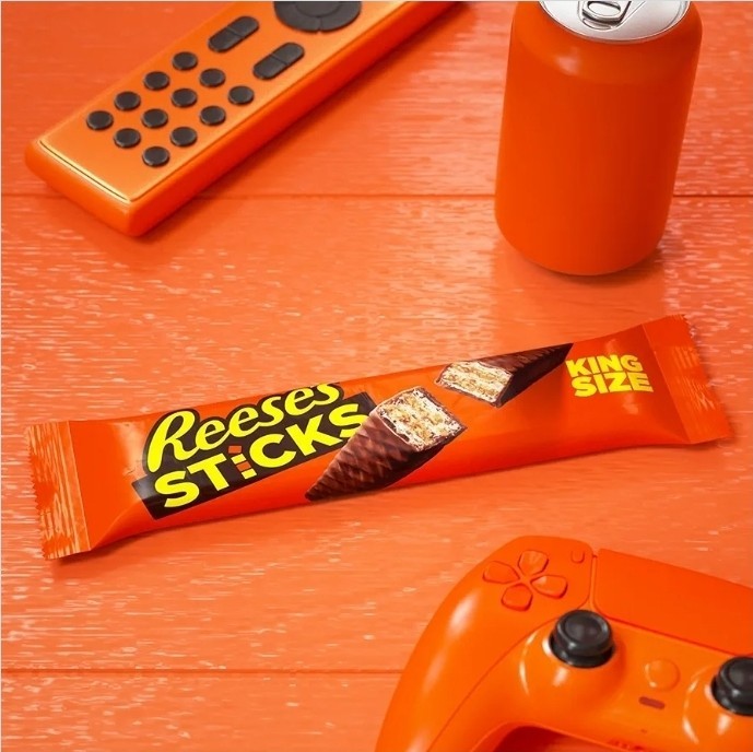 REESE'S STICKS Milk Chocolate Peanut Butter Wafer King Size, Candy Packs, 3 oz