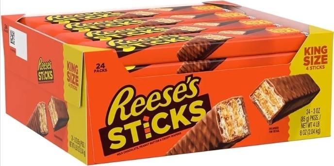 REESE'S STICKS Milk Chocolate Peanut Butter Wafer King Size, Candy Packs, 3 oz
