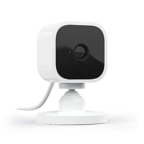 Blink Mini - Compact indoor plug-in smart security camera, 1080p HD video